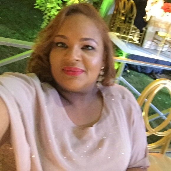 Meet the Posher Other - Meet your Posher, Mirtha